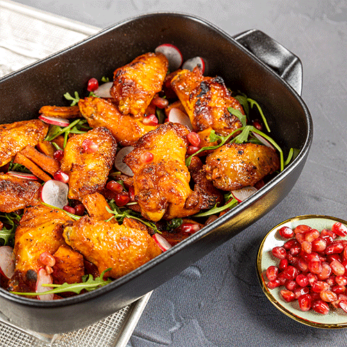 Chicken Wings met wortel en granaatappel